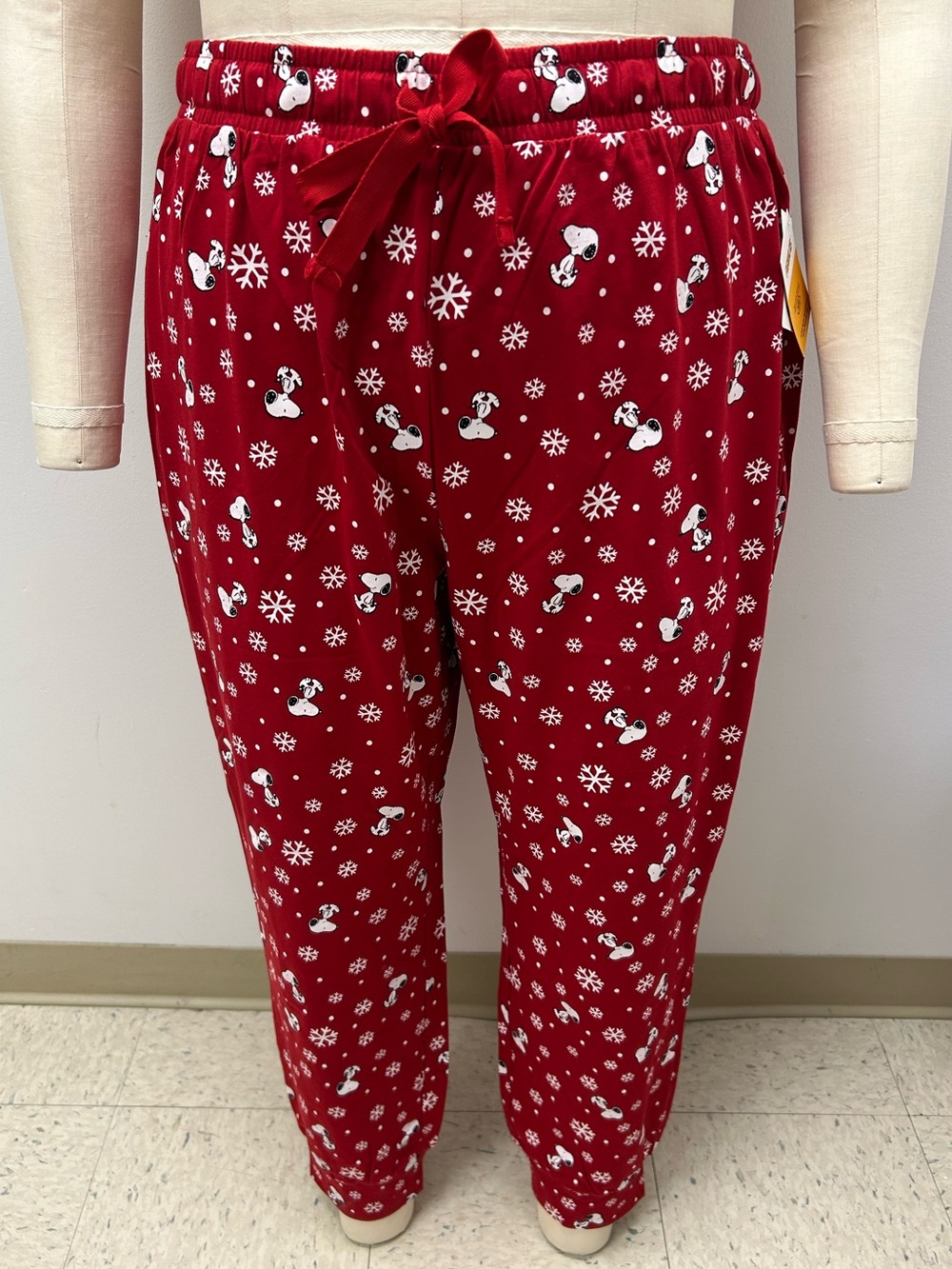 NWT-Snoopy Snowflake PJ/ Lounge Pants